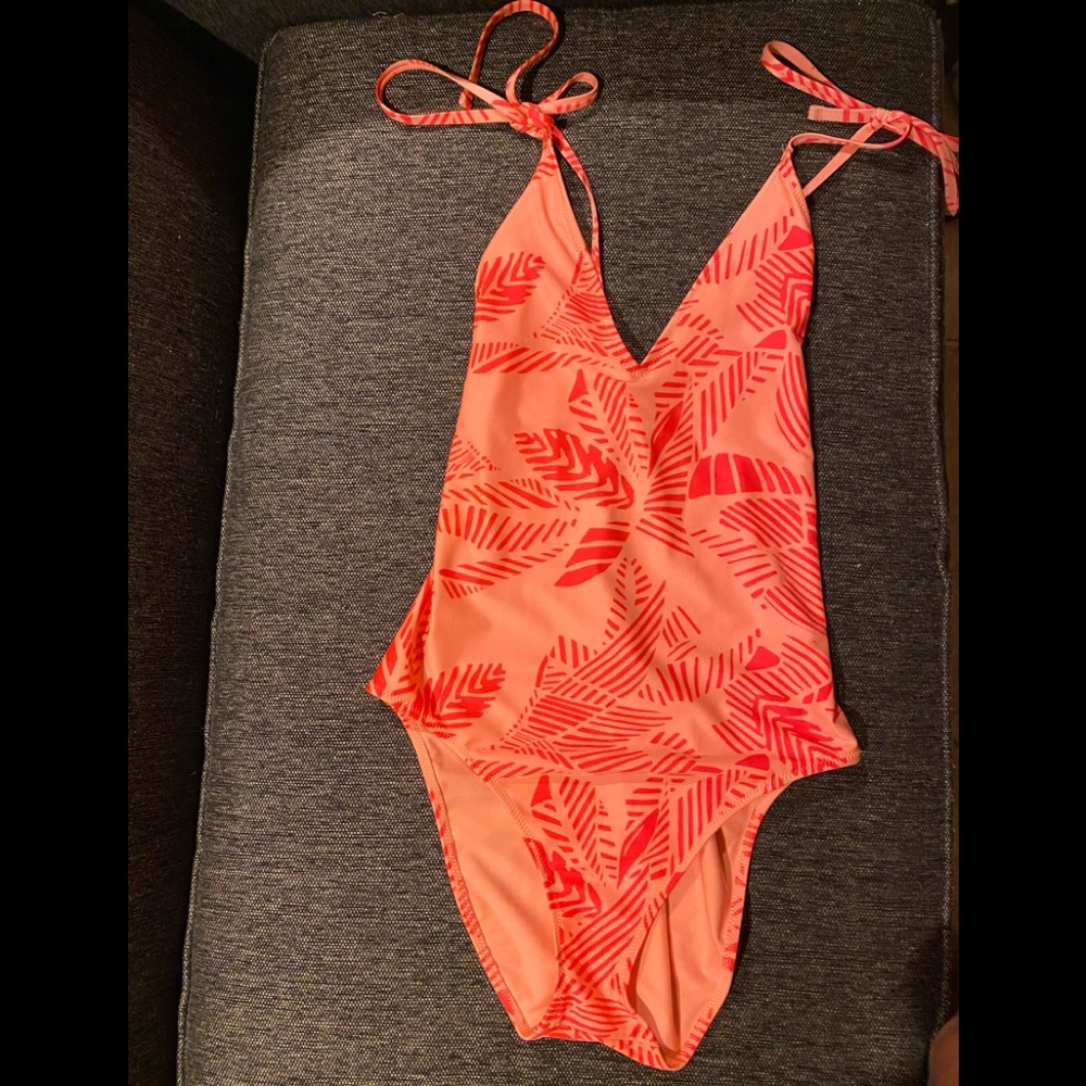 Aerie swimsuit size medium